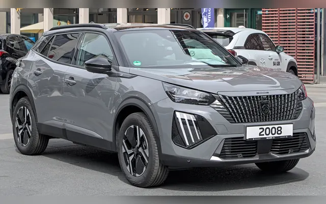 Peugeot e-2008