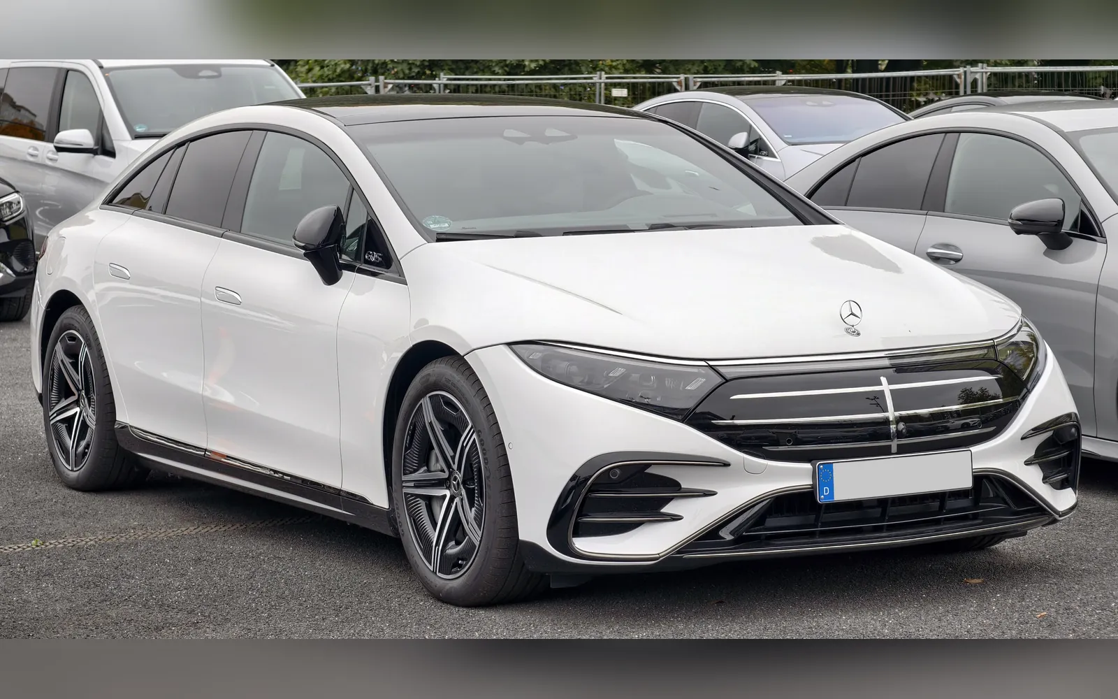 Mercedes EQS