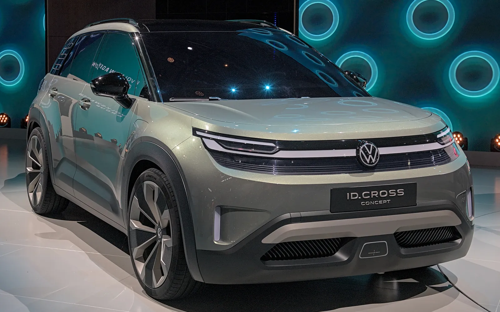 VW ID. Cross